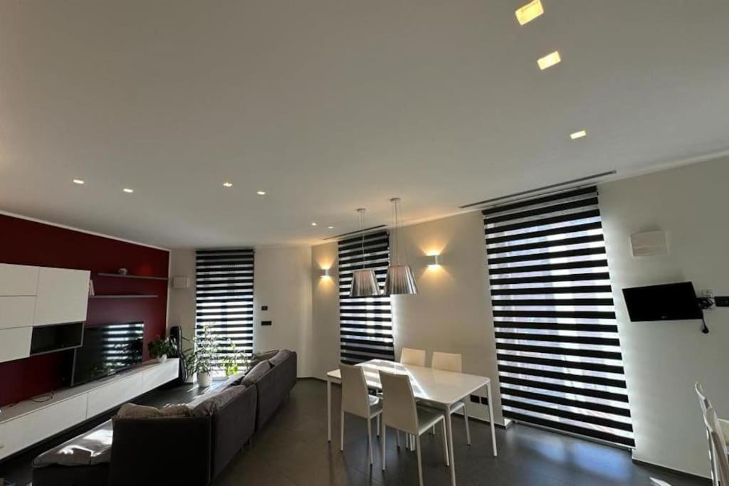 Appartamento *Luxus393* Metro A 50M, Lingotto Fiere, Ospedali Torino Esterno foto