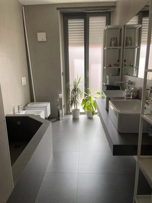 Appartamento *Luxus393* Metro A 50M, Lingotto Fiere, Ospedali Torino Esterno foto